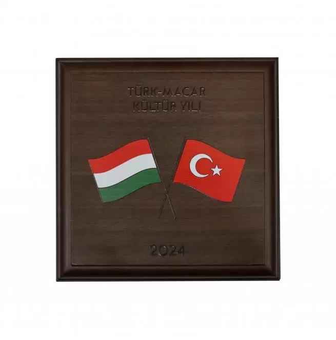 2024 Türk Macar Kültür Yılı Ahşap Kutu
